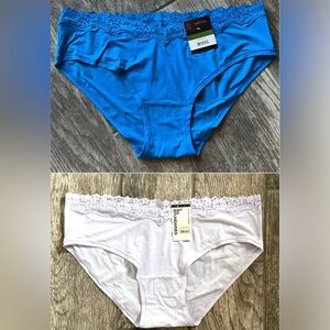 New 2 Pairs of No Boundaries Lace Trim Hipster Panties Size XL Blue & Lavender